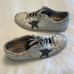 Holden goose superstar. Size 40. US 10